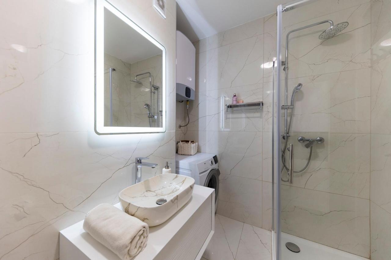 Apartman MORENA Apartment Zadar Bagian luar foto